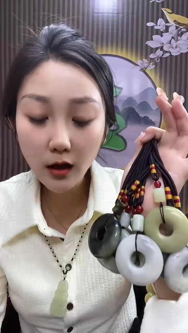 【闪购商品】蛇纹石玉手把未镶嵌玉虫手把多样性发货其中发一