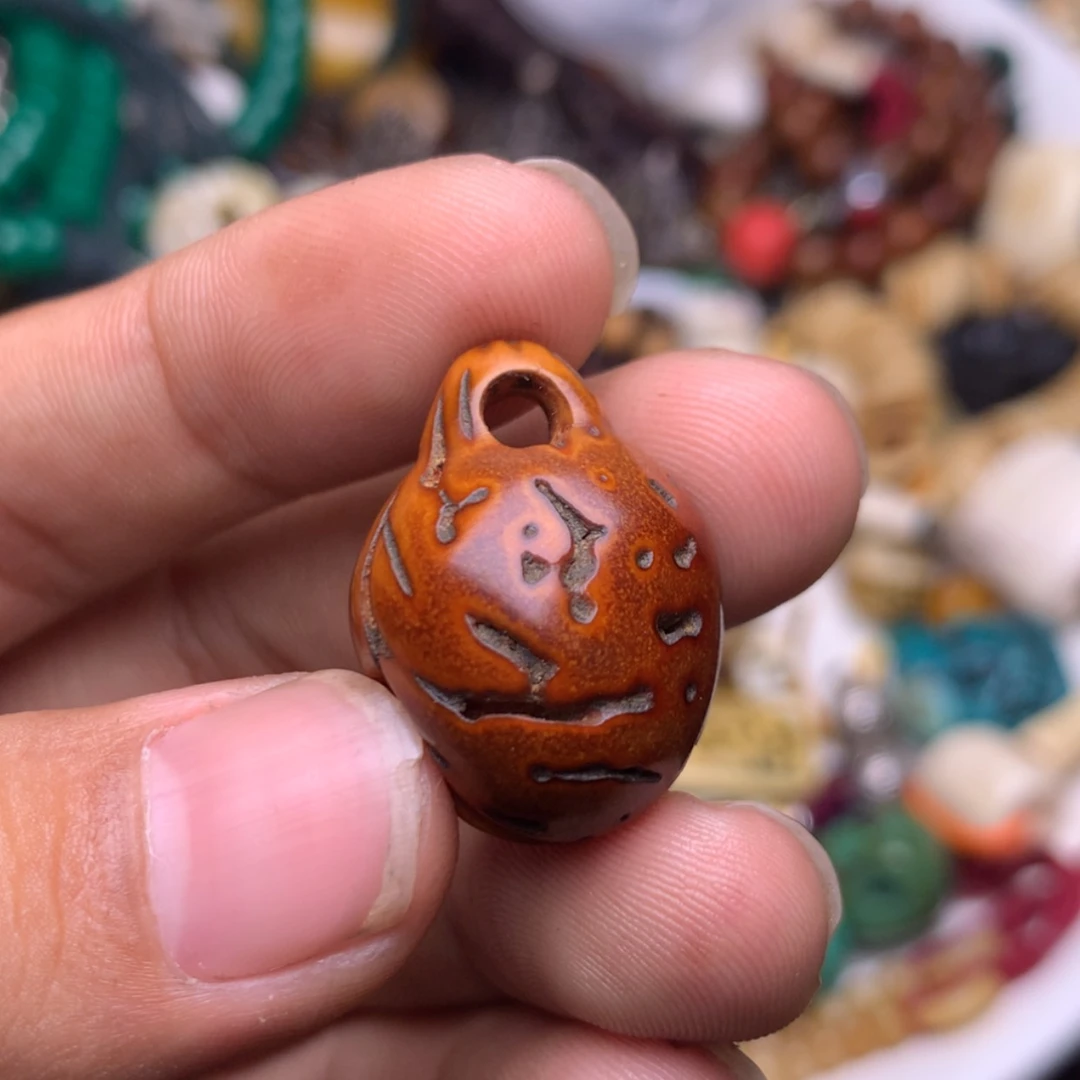 【闪购商品】琉璃颈饰