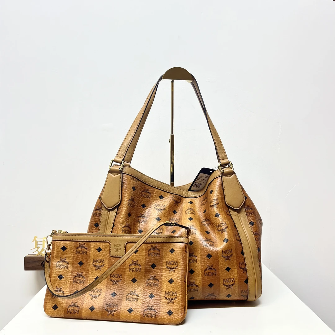 95新 MCM 复燃精选/MCM 干邑色子母托特包
