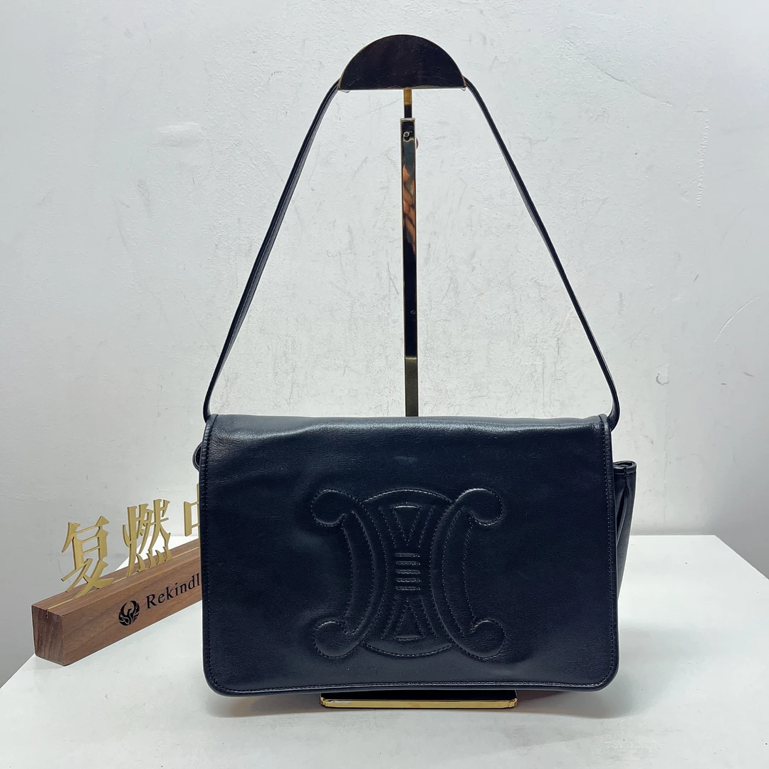 95新 Celine/思琳 复燃精选/黑色凯旋门翻盖斜挎包