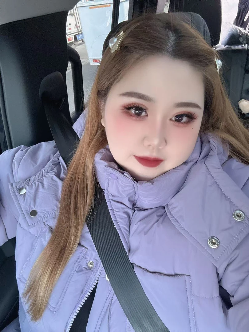 W阿薇-哑光质感自留棉服