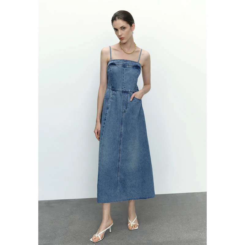 UR夏季新款女装复古休闲一字领吊带宝藏牛仔连衣裙UWG832110