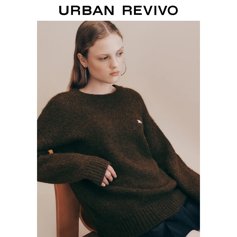 UR2024秋冬新款女复古休闲撞色字母圆领长袖针织衫UYV940016