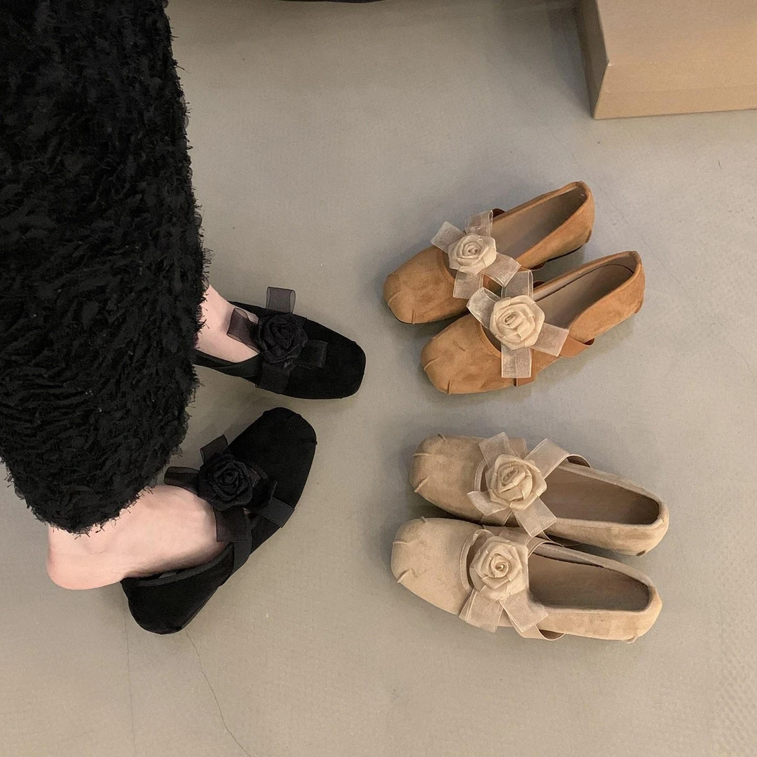 UHCK法式复古平底交叉花朵玛丽珍鞋女2026温柔甜美气质浅口晚晚风