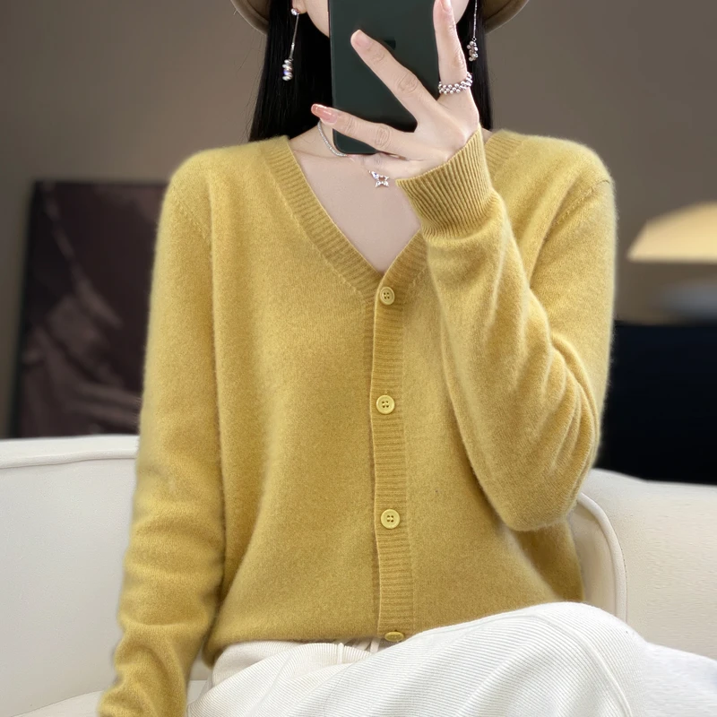 2024新款女装长袖针织开衫女短外套V领毛衣简约纯色百搭外搭上衣