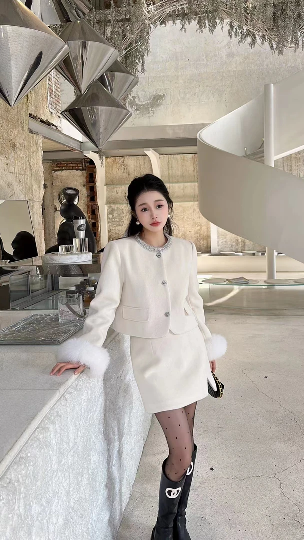 套装小香风羽绒服