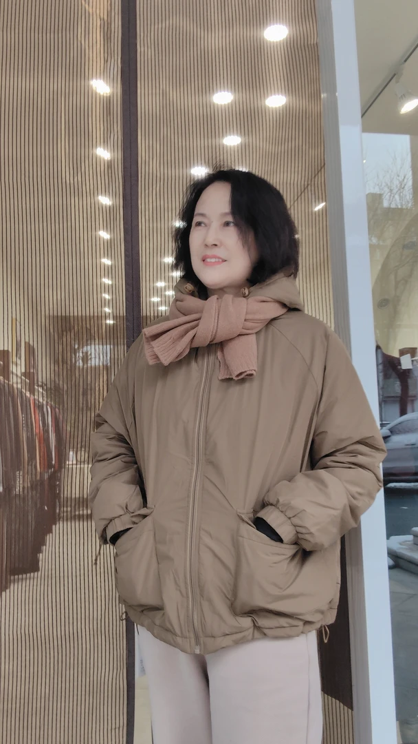 菲玛棉服时尚短款百搭休闲抽绳保暖韩版冬季连帽宽松加厚纯色