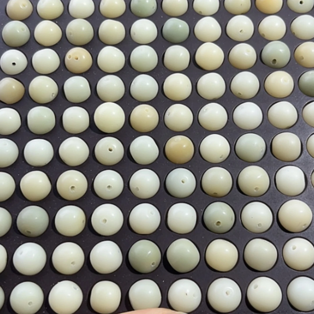 【闪购商品】白玉菩提吊坠瑕疵13青提胖苹果100卡灯牌宠10
