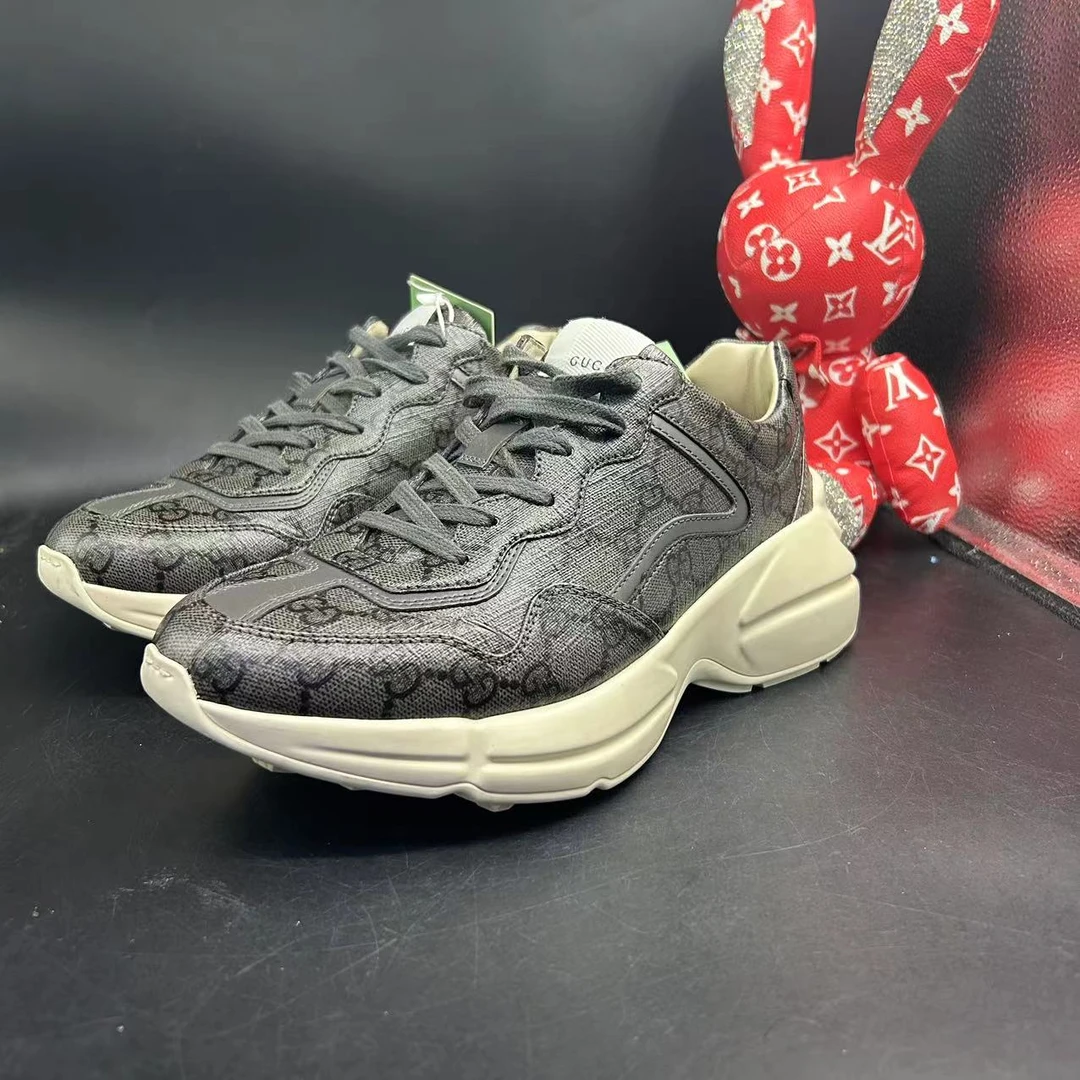 【AO折扣】GUCCI/古驰 40.5欧码 男士休闲深灰满印厚底老爹鞋ao322