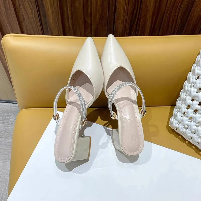 包头气质凉鞋女小众高级感水钻粗跟仙女风夏季法式尖头中跟凉拖鞋