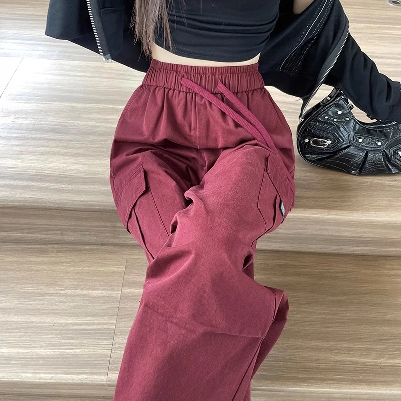 酒红色工装裤女春秋新款宽松直筒阔腿裤松紧腰束脚休闲美式运动裤