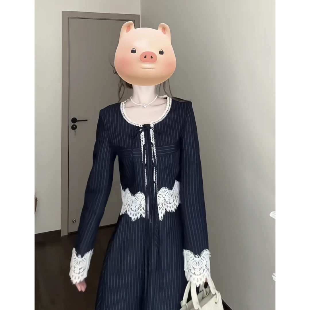 入秋一整套女装2024新款法式千金蕾丝拼接条纹上衣半身裙两件套潮