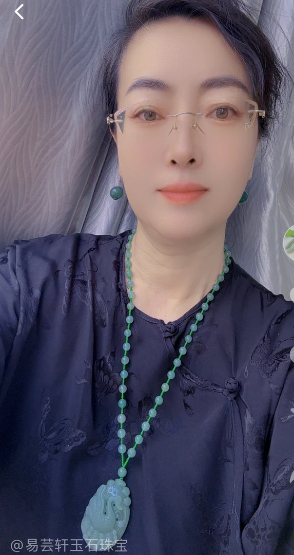 天然东陵玉天鹅手工雕刻时尚气质款吊坠