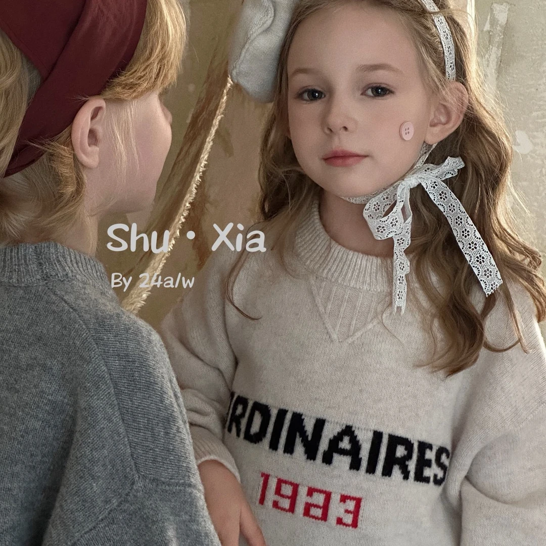 KIKIAND中大童毛衣洋气网红时髦纯色字母套头圆领针织衫上衣-2538