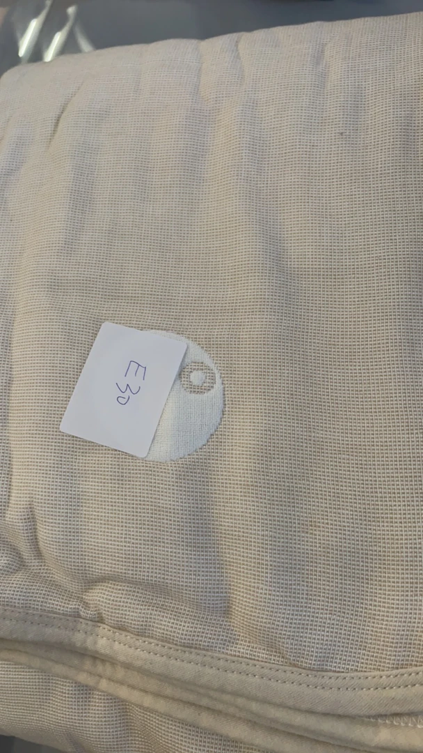 E30 原棉猫咪盖毯