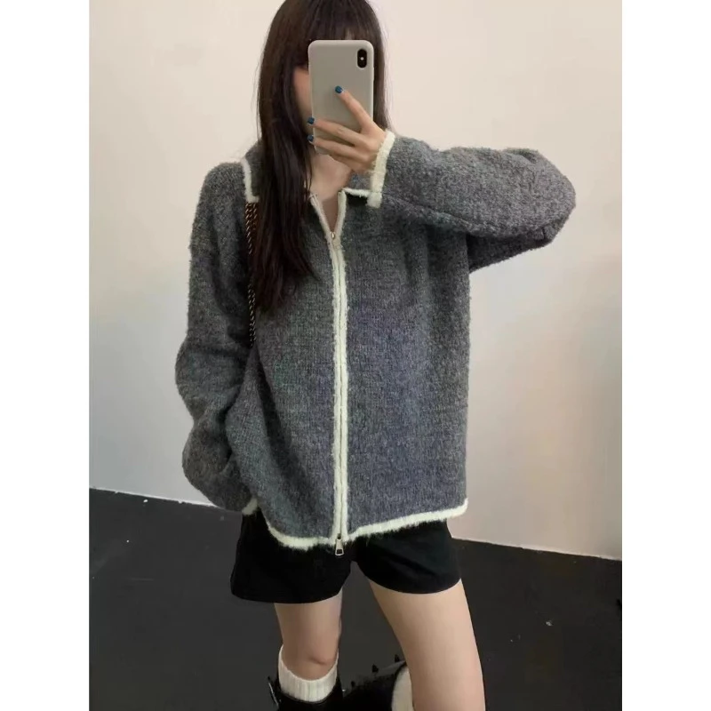 韩系灰色拉链针织开衫女秋冬季翻领浣熊绒拼色设计感别致毛衣外套