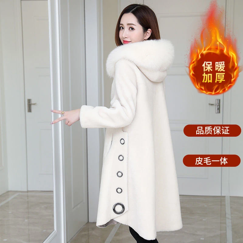 海宁羊剪绒大衣女中长款加厚2025冬天皮毛连帽一体皮草外套冬季