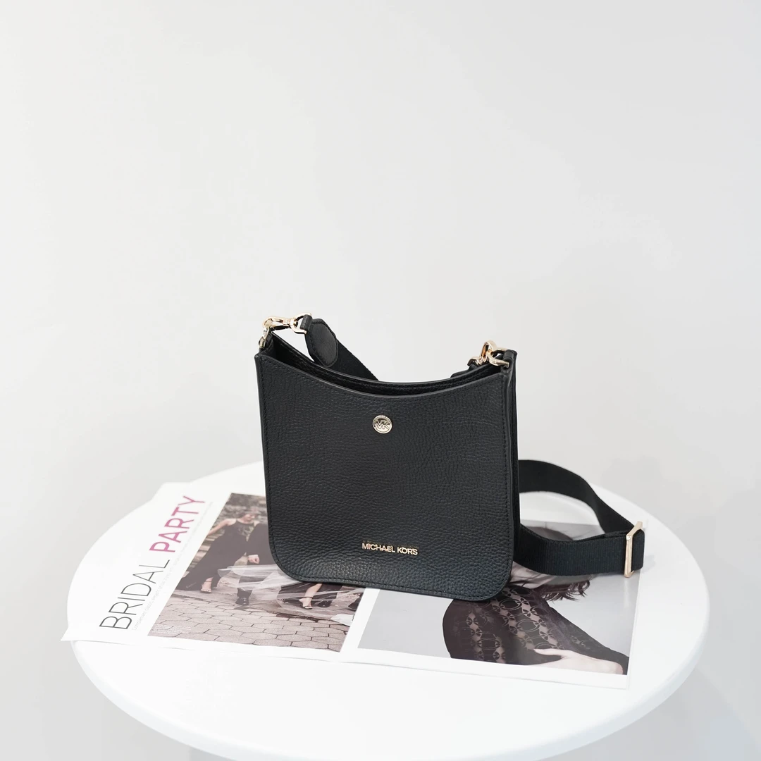全新未使用 MICHAELKORS/迈克高仕 大有/MK单肩包/C0024/56860