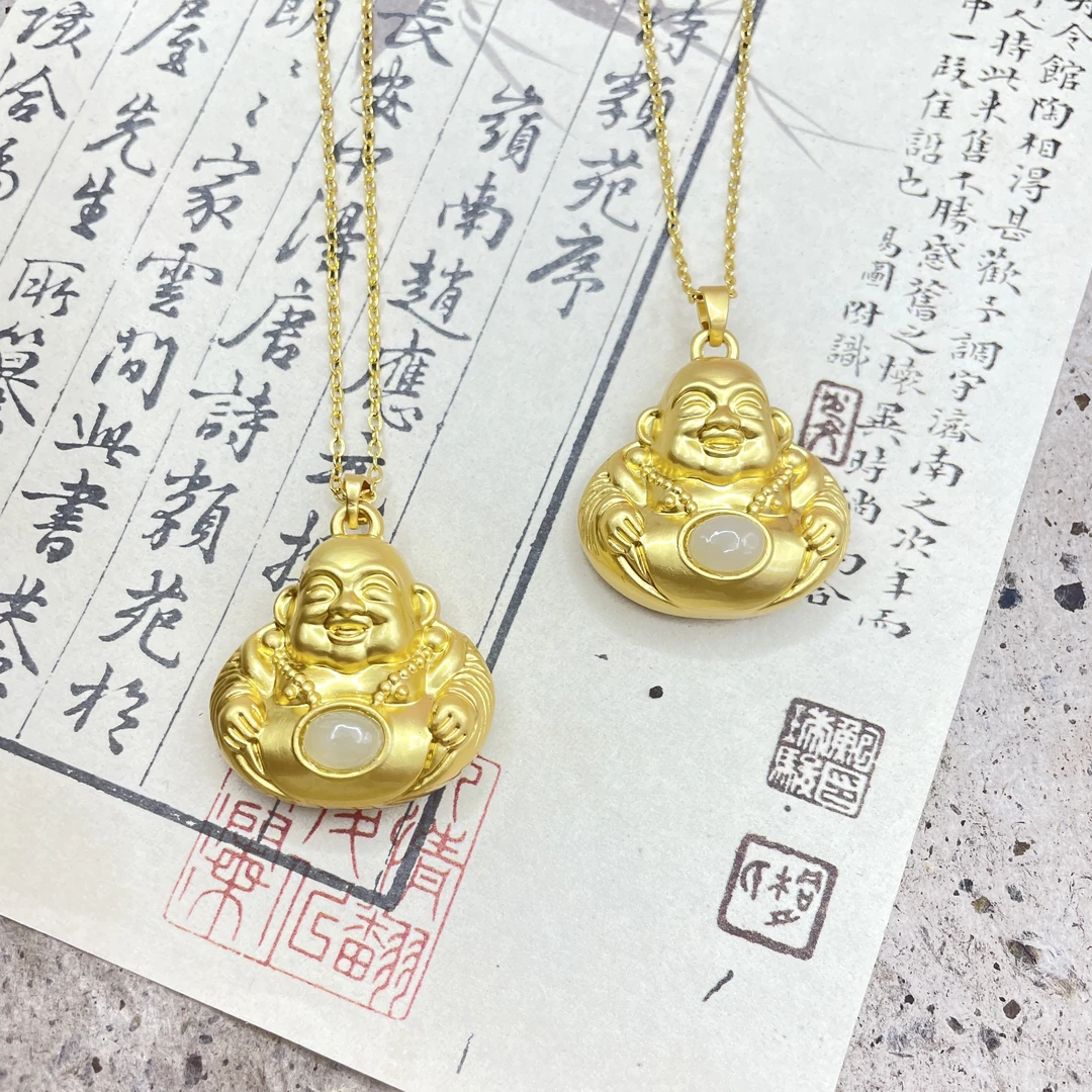 天然玉石和田玉精美抱抱佛百搭吊坠项链（多样性发货）H207