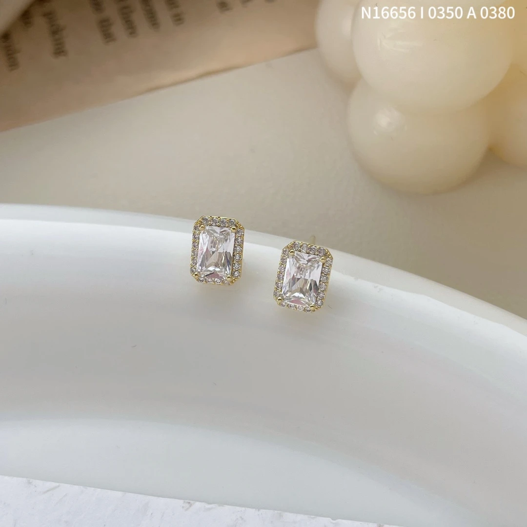 铜合金合成锆石耳饰 欧比雅比方糖锆石耳钉精致镶嵌小巧气质耳环