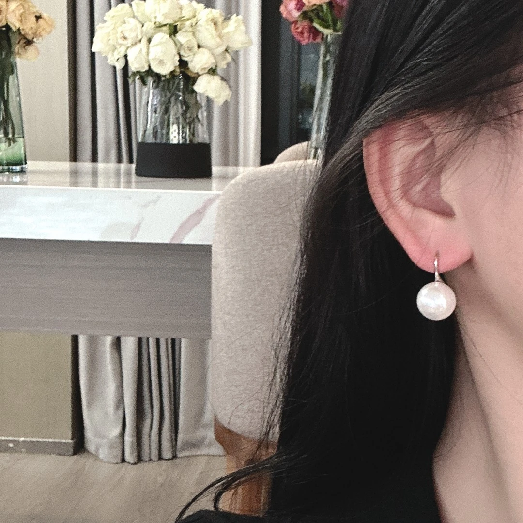 铜合金仿珍珠耳饰 liyin/丽银珍珠耳钩女法式轻奢复古气质耳环