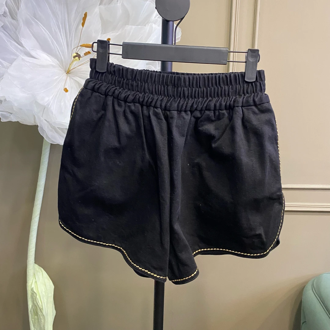 95新 FENDI/芬迪 潮服/Fendi芬迪/38码/黑色休闲短裤 / 70290307