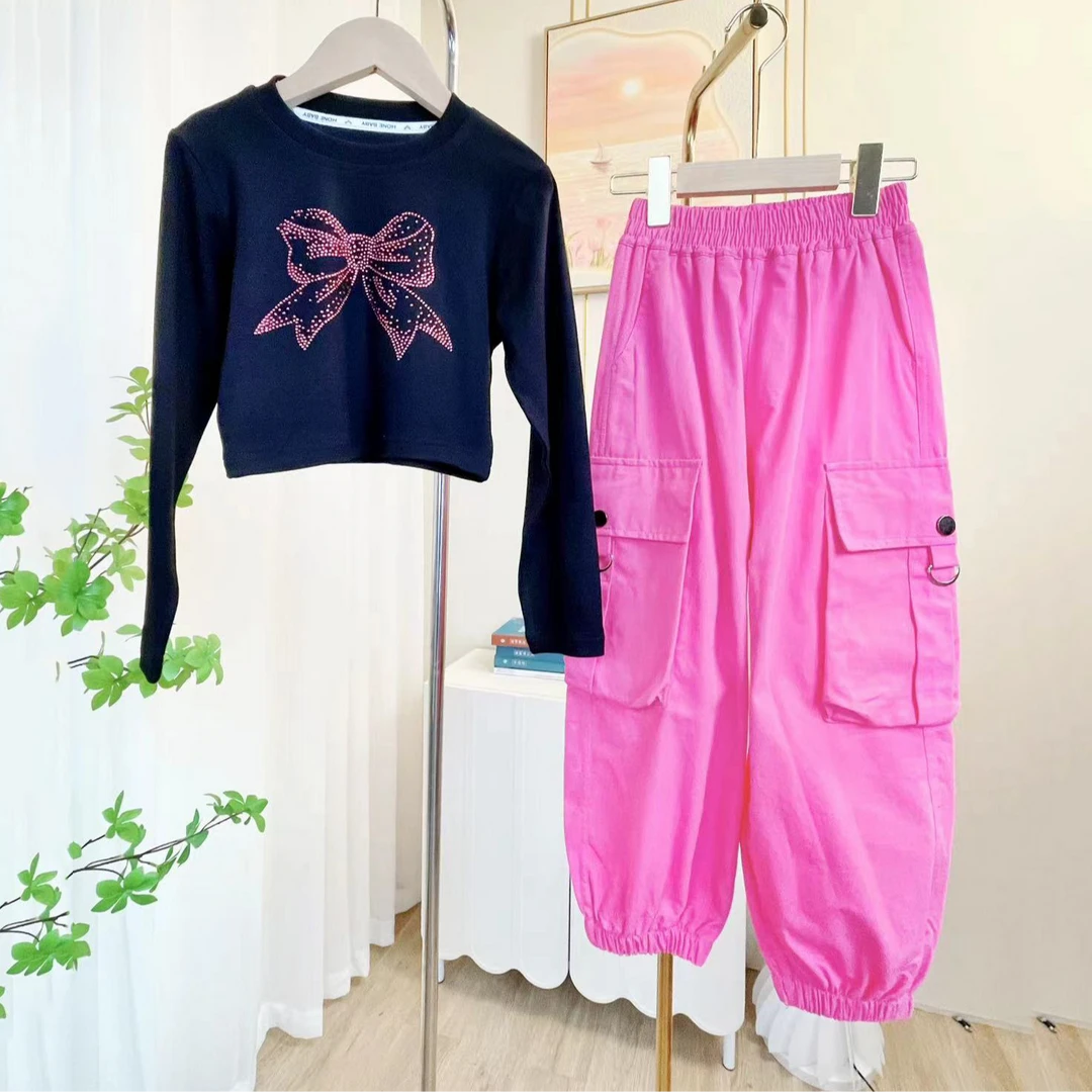 秋季新款女童中大童粉色烫钻蝴蝶结T恤工装裤套装