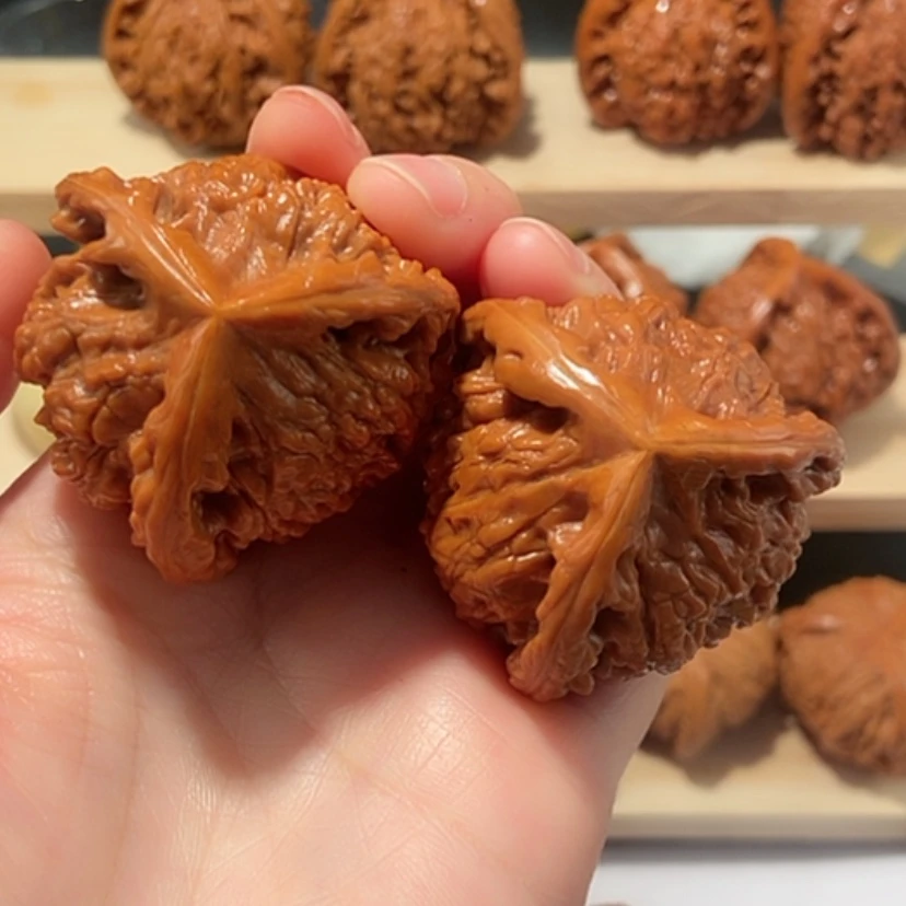 【闪购商品】核桃核雕悟**！