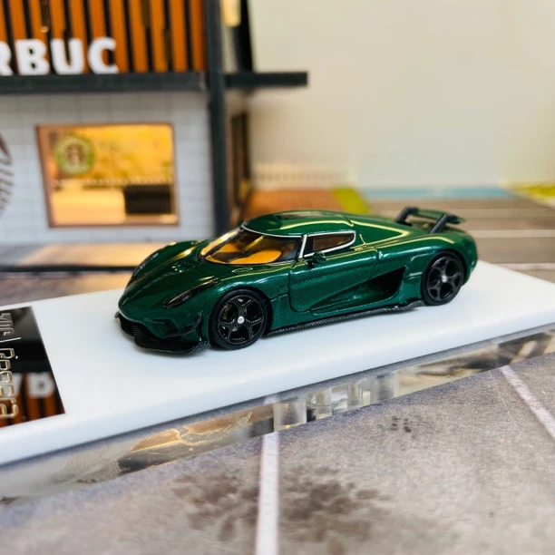 TPC 1:64 柯尼塞格Regera 统治者 绿碳 合金汽车模型