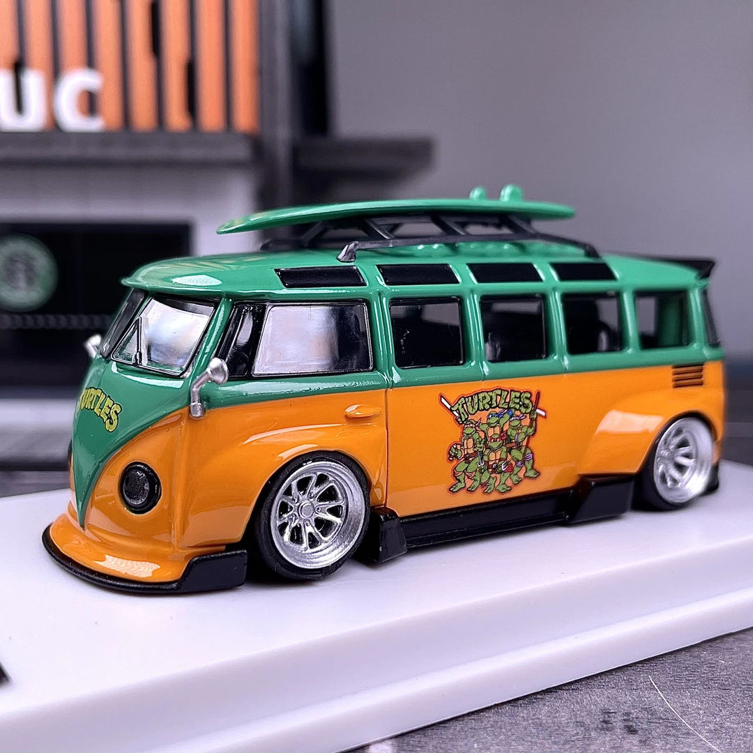 LMLF 1:64 大众T1 面包车 黄绿 合金汽车模型