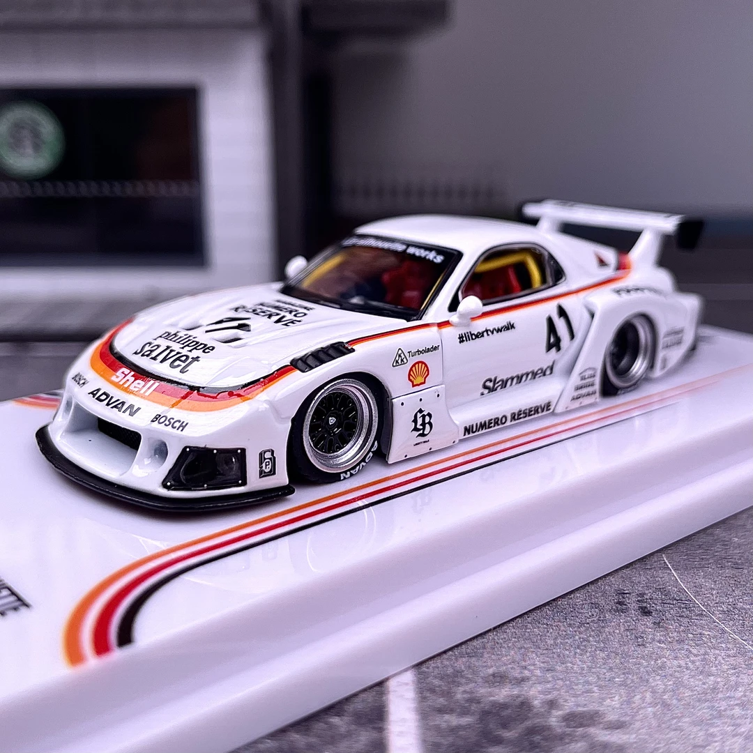 INNO 1:64 马自达 RX7 白色 合金汽车模型