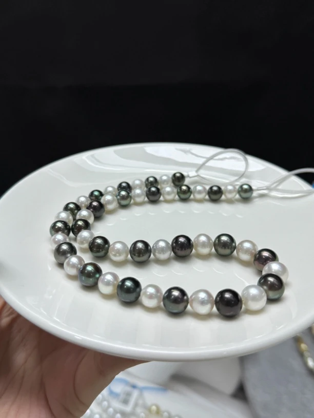 海水黑白混彩项链7-10mm