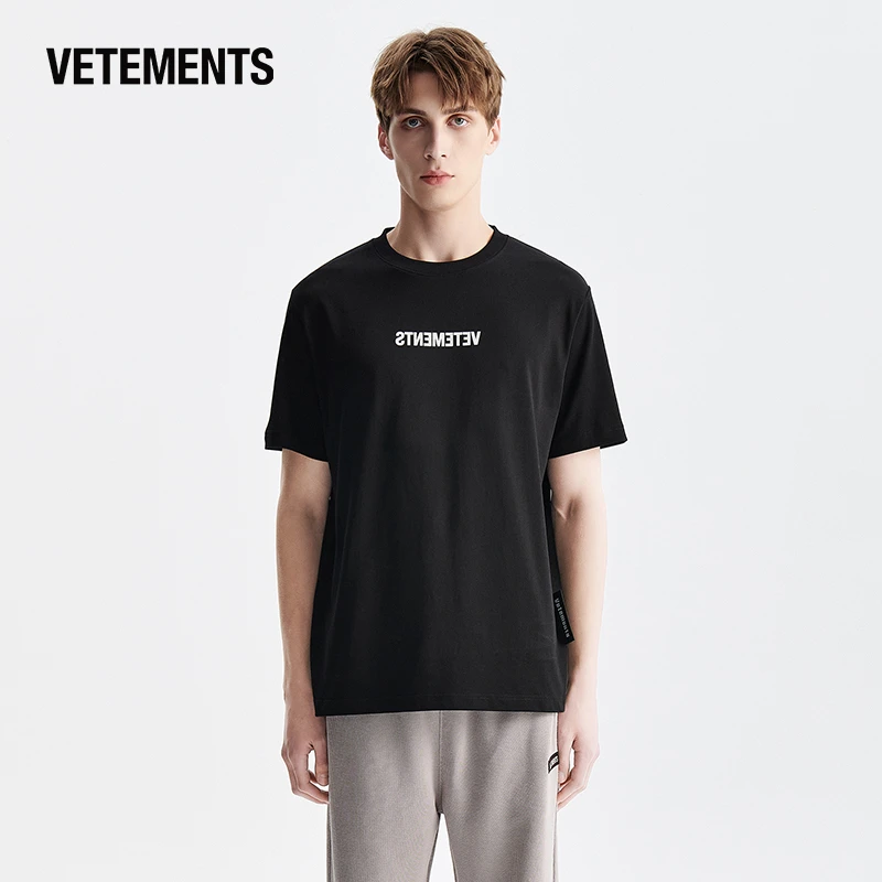 VETEMENTS爆款中性宽松圆领镜像logo设计T恤63152008明星街拍经典