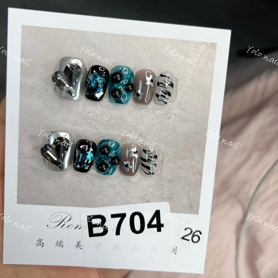 B704.纯手工穿戴甲(26)