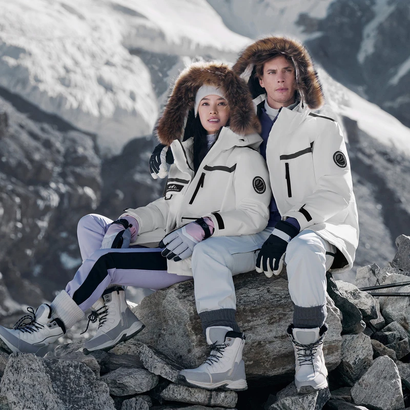 波司登24年冬新款时尚极寒情侣鹅绒雪山御寒男士羽绒服B40142350