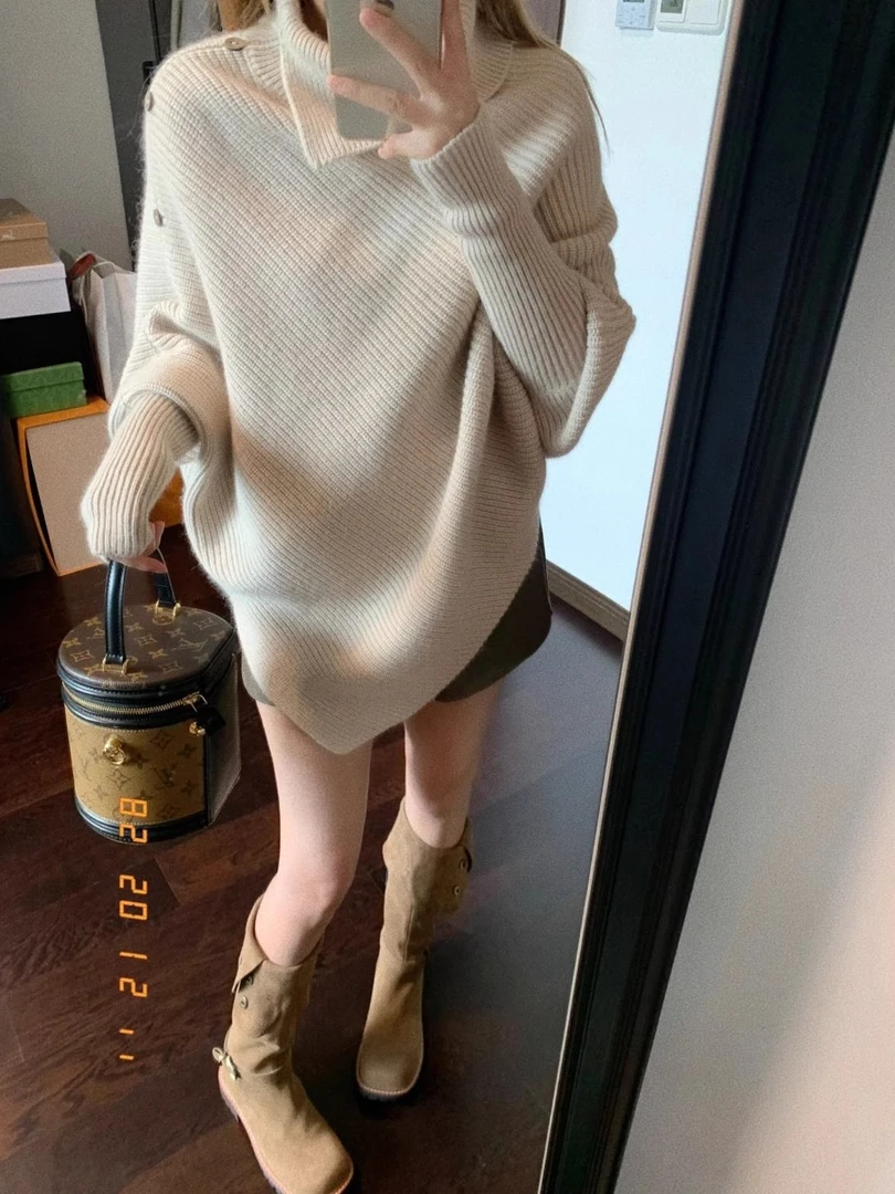 设计感不规则高领毛衣女秋冬宽松软糯长袖斗篷慵懒风加厚针织上衣