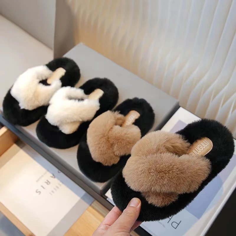 101女童拖鞋居家保暖毛拖加绒时尚毛绒拖鞋韩版毛毛鞋加厚软底