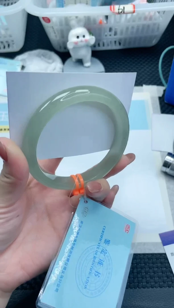 【闪购商品】石英质玉手镯未镶嵌12S182-65