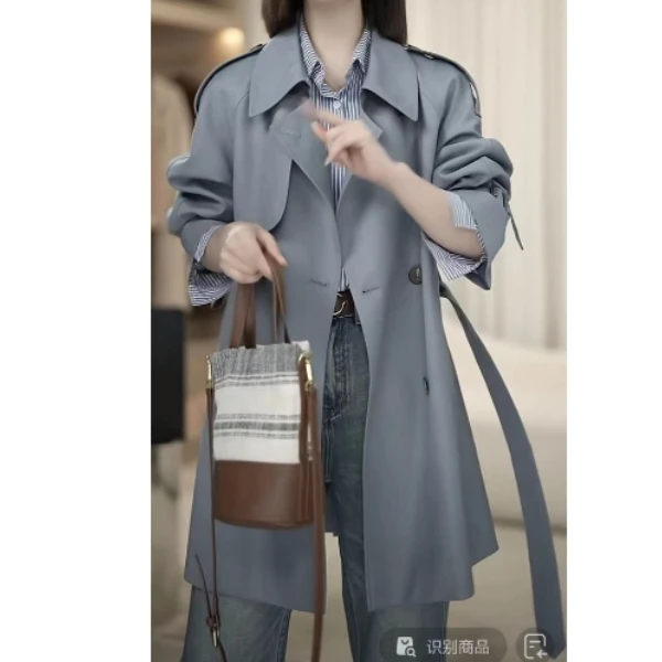 高级感气质名媛英伦风西服外套女2024秋季新款轻奢休闲百搭风衣女