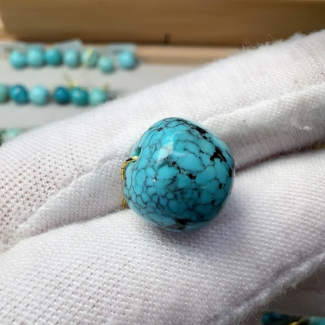 绿松石配饰未镶嵌11.3^9.9