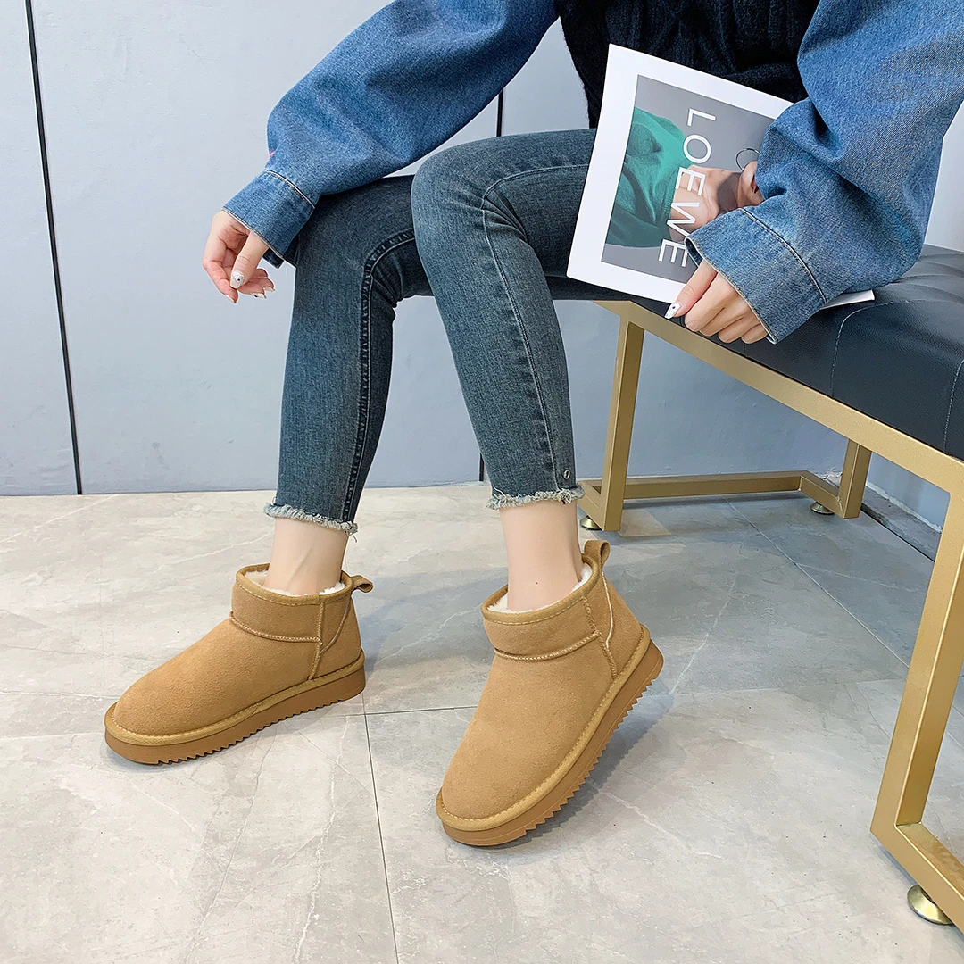 5853冬季休闲时尚百搭厚绒皮毛一体绒雪地靴