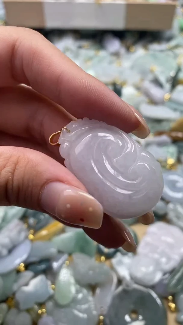 【闪购商品】翡翠颈饰未镶嵌/50002425