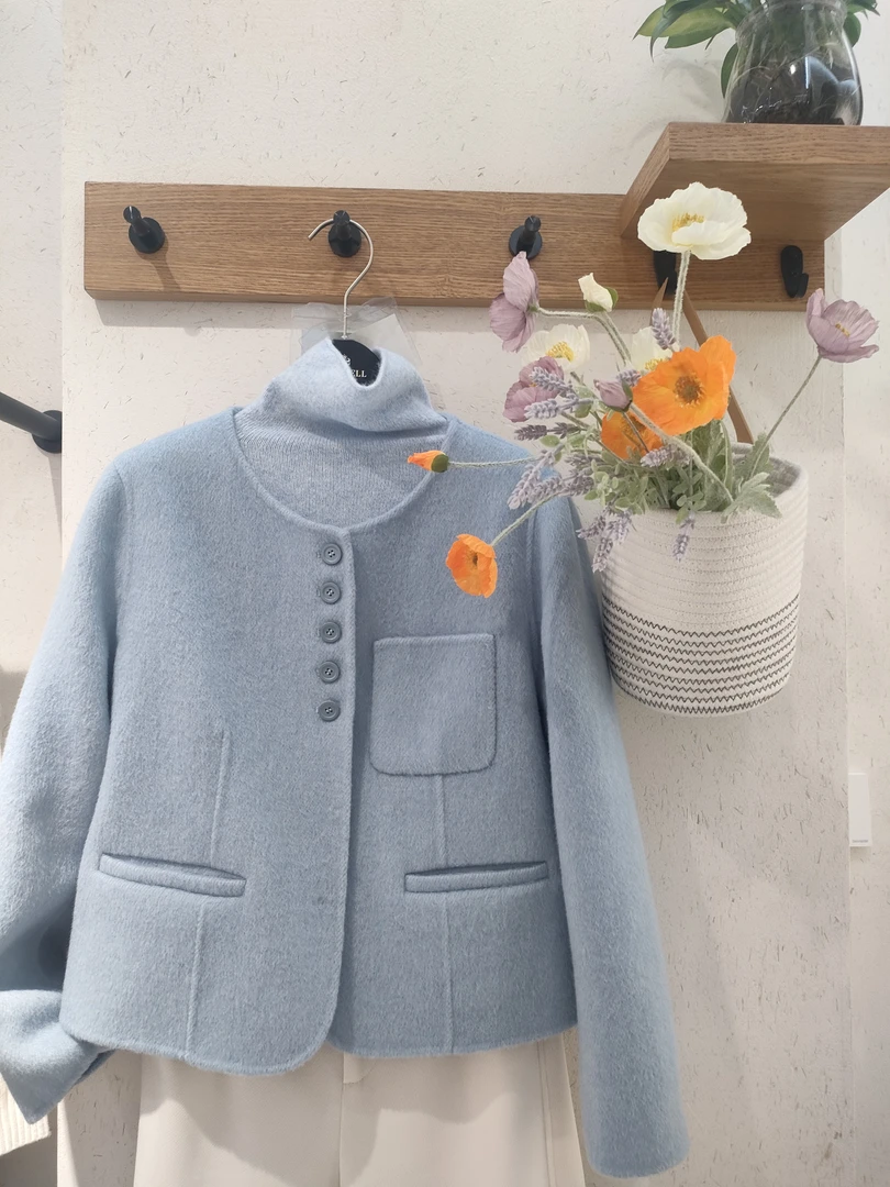 冬款简约气质百搭双口袋纯色棉羊毛外套短款