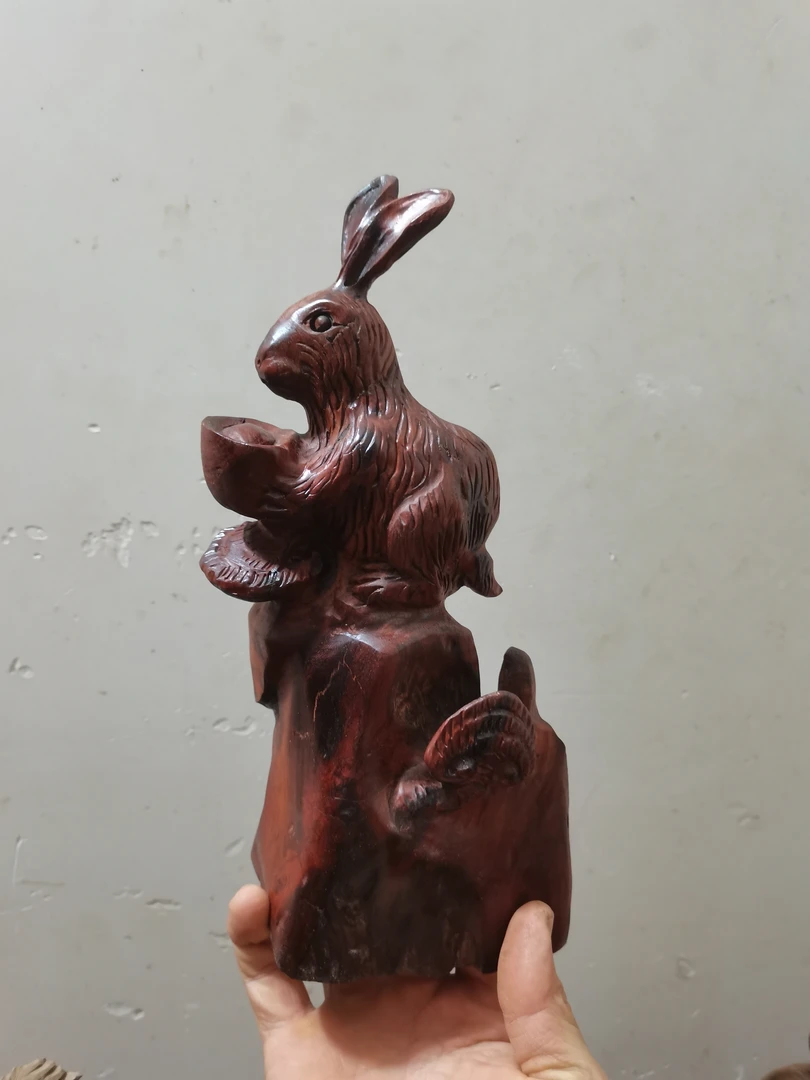 创意根雕作品 兔子