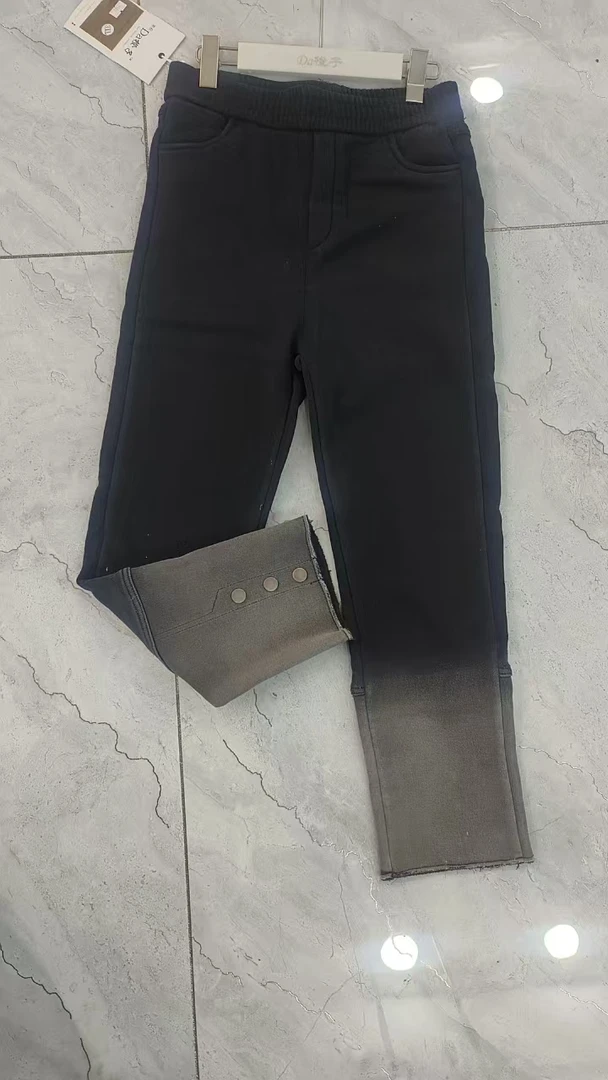 （大码女装）-9860高腰直筒加绒加厚裤女显瘦撞色烟管裤黑色休闲