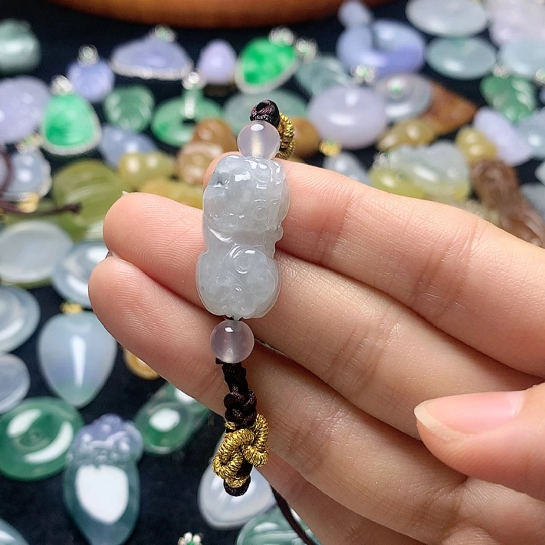 【闪购商品】翡翠颈饰未镶嵌美*的