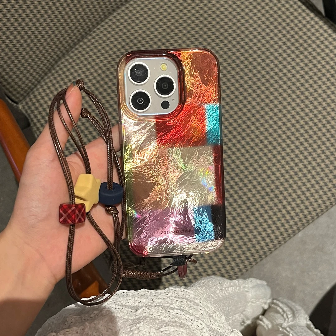 【适用苹果】iPhone16/15pm防摔大孔锡纸纹彩色拼格女挂脖链手机壳