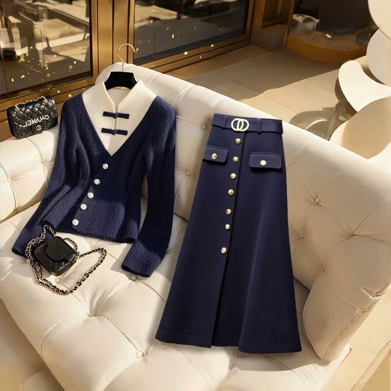 2025年冬季高级感爆款新中式国风盘扣假两件毛衣深色半身裙两件套