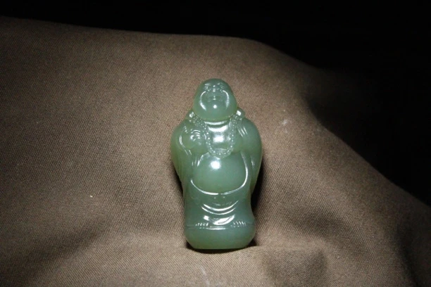 天然和田玉青玉湖水绿苏工立体精雕弥勒佛笑佛大肚佛公女士吊坠
