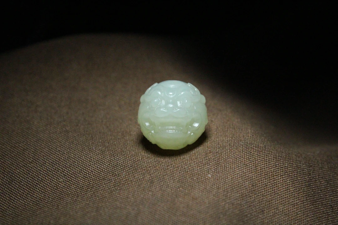 天然和田玉黄玉仿古兽珠圆珠配珠直径14mm